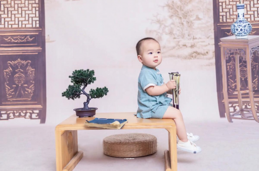 青州宝宝汗毛重怎么办